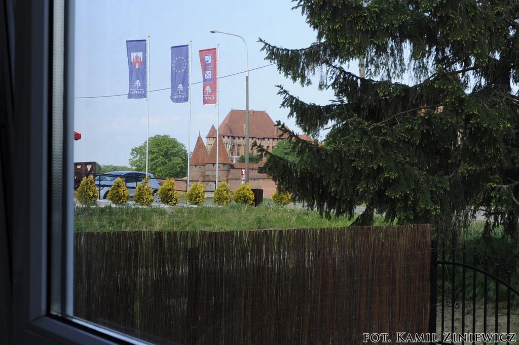 Gosciniec W Malborku Appartement Buitenkant foto