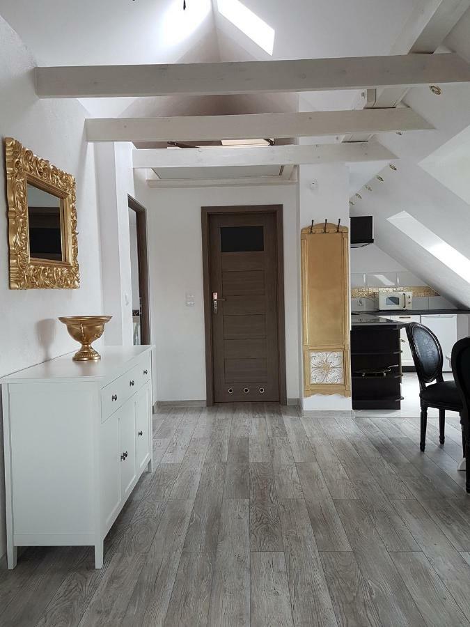 Gosciniec W Malborku Appartement Buitenkant foto